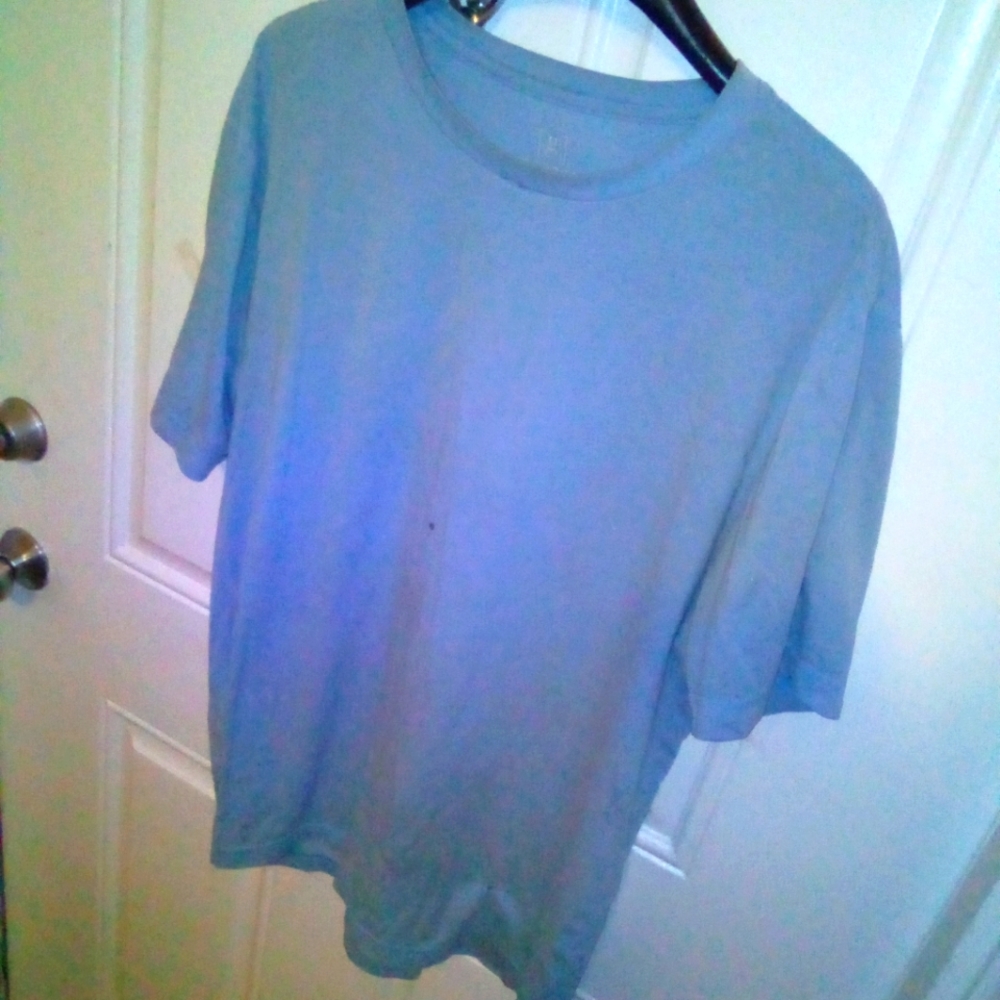 Men's Size L/G (42-44) Plain T-shirt in Powder Blue